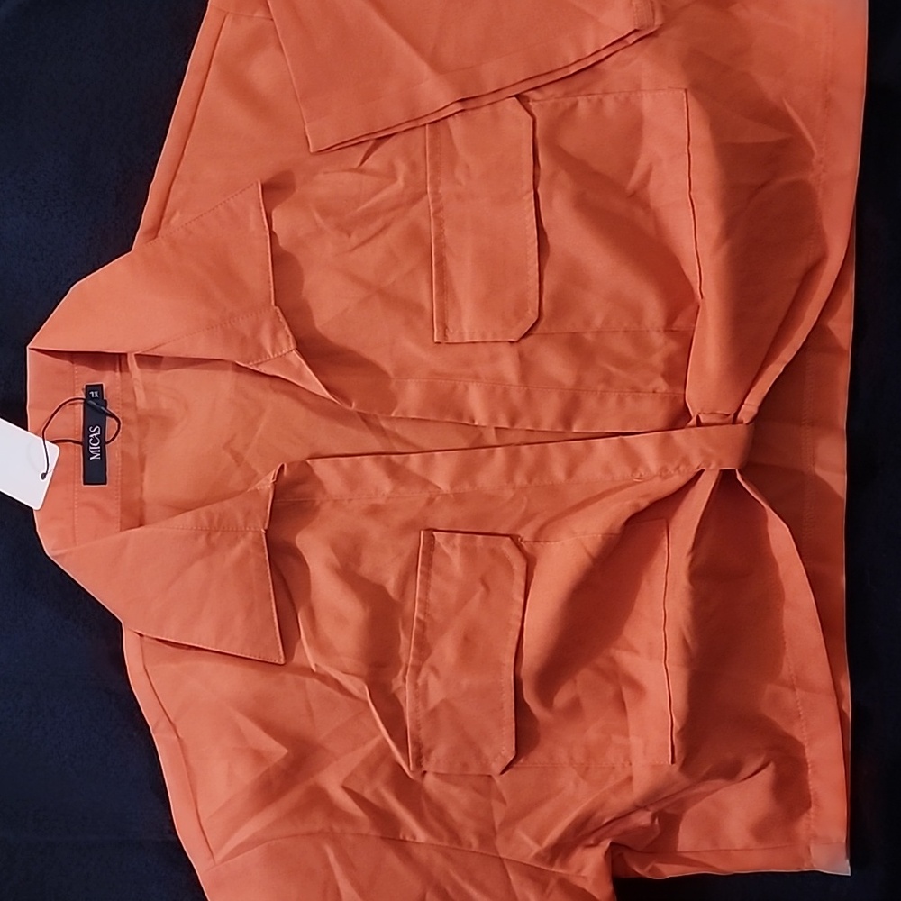 Flap Pocket Twist Hem Shirt